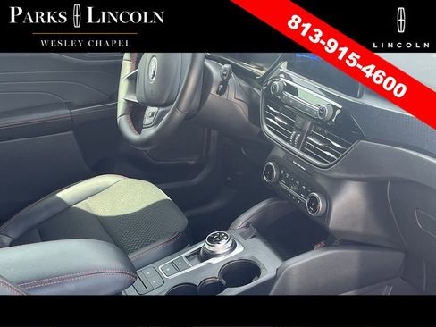 Used 2025 Ford Escape ST-Line w/ Cold Weather Package image 8