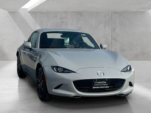 New 2025 MAZDA MX-5 Miata RF Grand Touring image 3