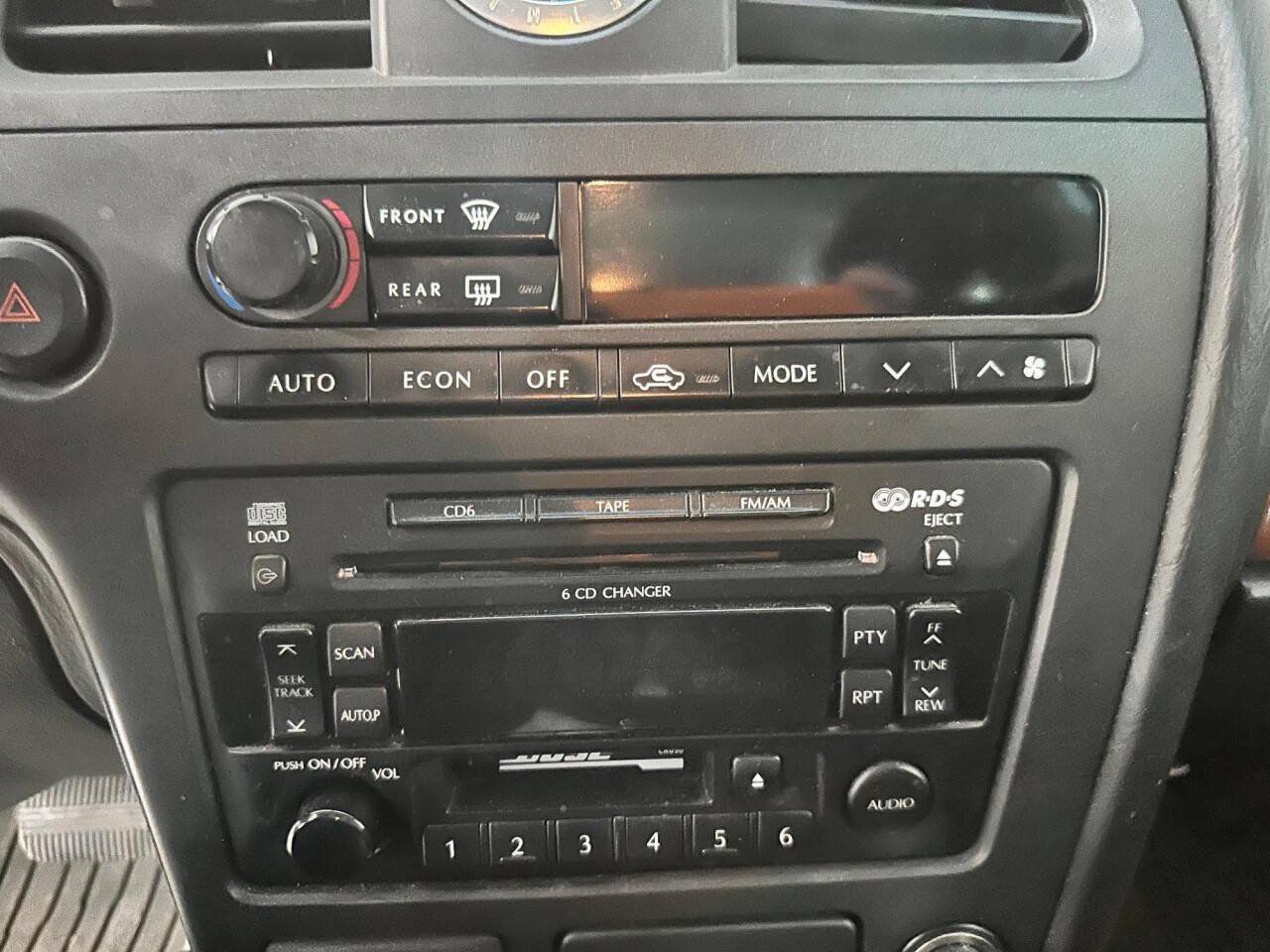 Used 2002 INFINITI QX4 4WD w/ (X03) Heated Seats Pkg image 31
