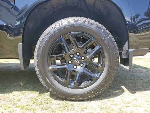 New 2026 Chevrolet Silverado 1500 High Country w/ Midnight Edition AWD/4WD image 6