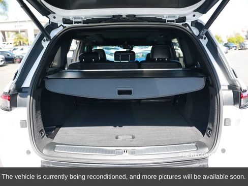 Used 2023 Jeep Grand Cherokee Overland w/ Rear Seat Video Group I image 35