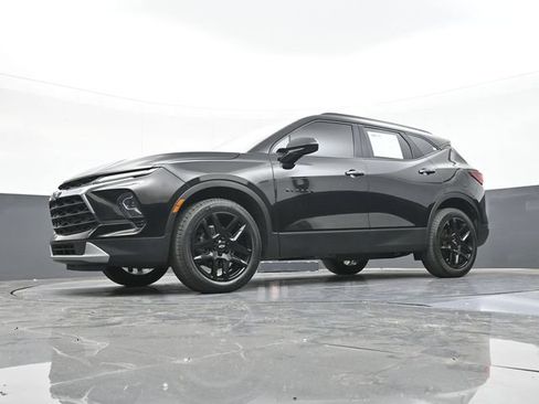 Used 2024 Chevrolet Blazer LT w/ Convenience Package FWD image 56