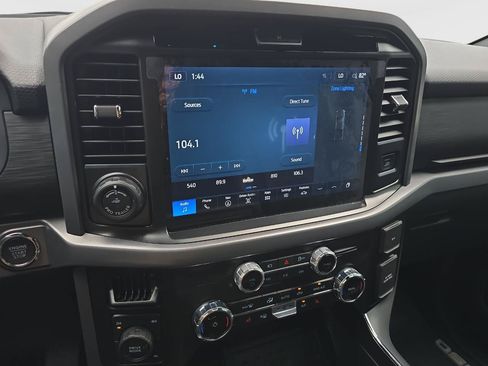 Used 2025 Ford F150 XLT w/ Equipment Group 303A High AWD/4WD image 31