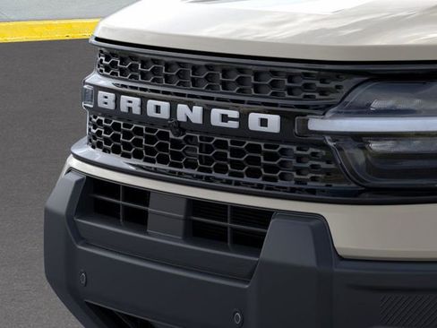 New 2025 Ford Bronco Sport Outer Banks w/ Outer Banks Tech Package+ image 17