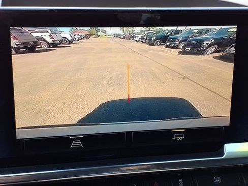Used 2024 Chevrolet Silverado 1500 LT AWD/4WD image 26