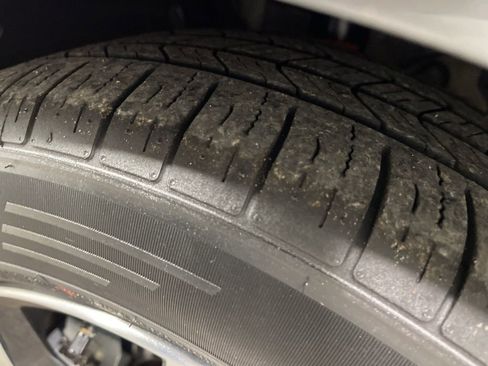 Used 2023 Nissan Sentra SV image 36