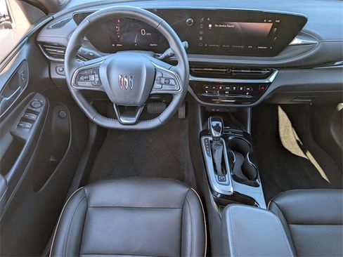 Certified 2024 Buick Envista Avenir image 10