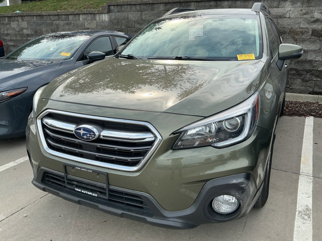 Used 2019 Subaru Outback 2.5i Premium AWD/4WD image 2