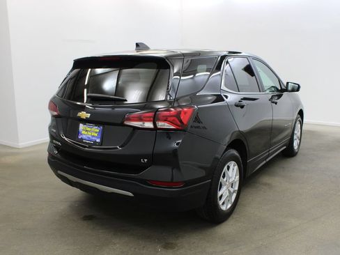 Used 2023 Chevrolet Equinox LT FWD image 5