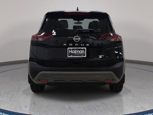 Used 2022 Nissan Rogue S AWD/4WD image 7