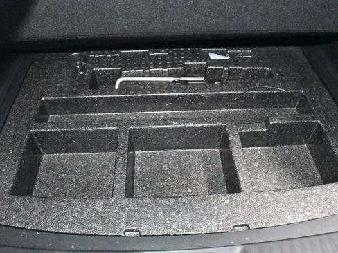 Used 2025 Honda HR-V Sport image 32