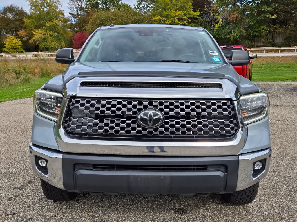 Used 2018 Toyota Tundra SR5 w/ TRD Off Road Package AWD/4WD image 9