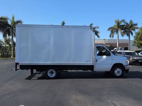 New 2026 Ford E-350 and Econoline 350 Super Duty w/ Power Equipment Group RWD image 3