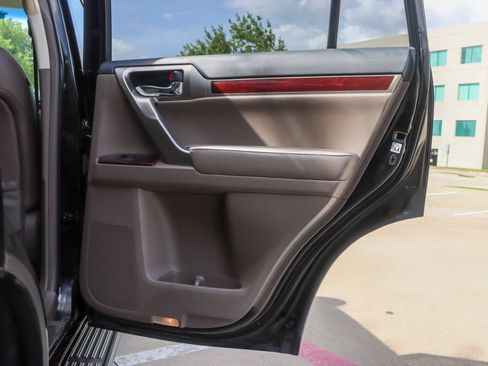 Used 2016 Lexus GX 460 w/ Premium Package AWD/4WD image 10