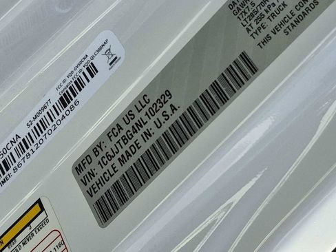 Used 2022 Jeep Gladiator Rubicon AWD/4WD image 25