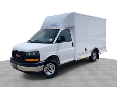New 2025 GMC Savana 3500 w/ Power Convenience Package