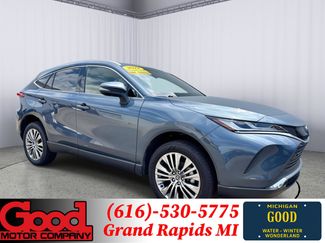 Used 2022 Toyota Venza Limited AWD/4WD video 1