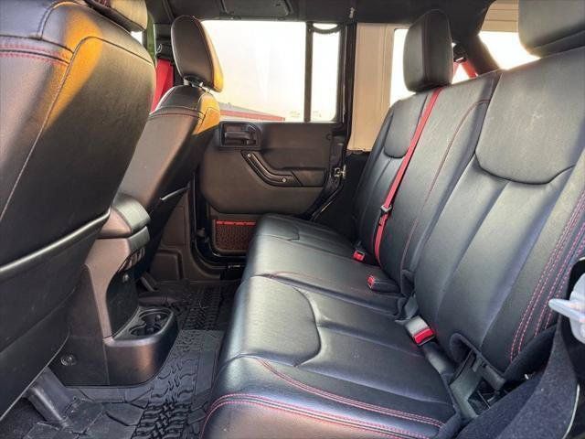 Used 2018 Jeep Wrangler Unlimited Rubicon AWD/4WD image 63