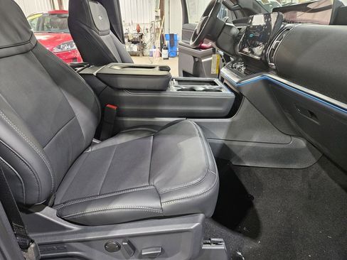 New 2025 Ford Expedition Max Platinum w/ Stealth Performance Package image 34