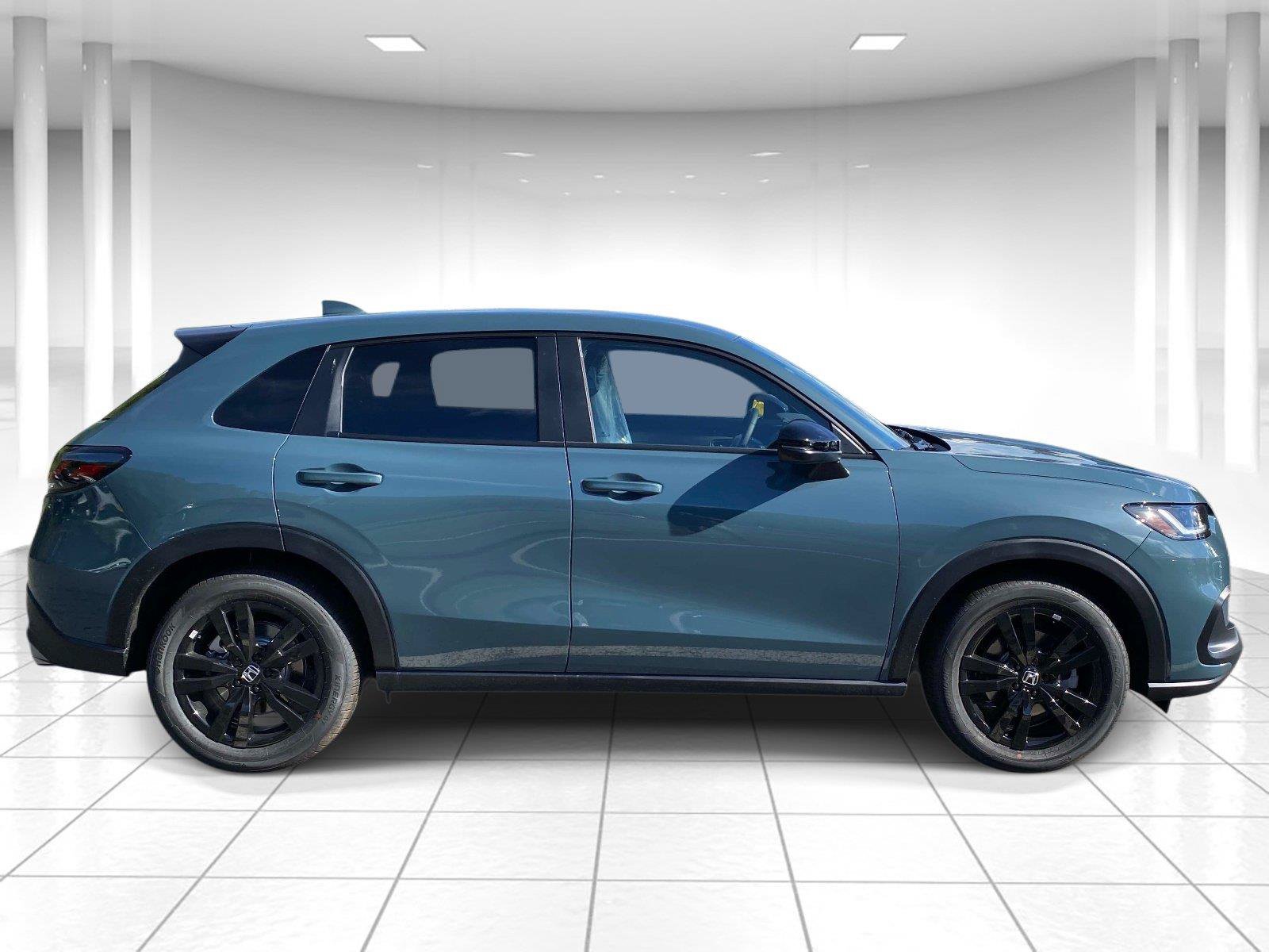 New 2027 Honda HR-V Sport image 2
