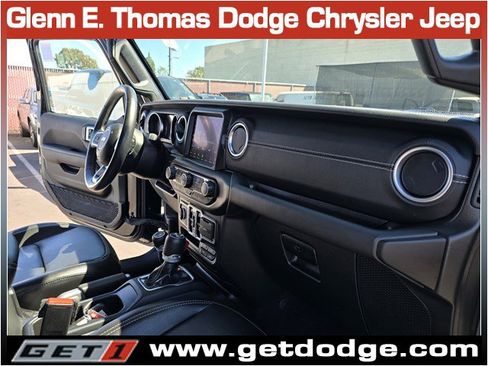 Certified 2021 Jeep Wrangler Unlimited Sahara image 33