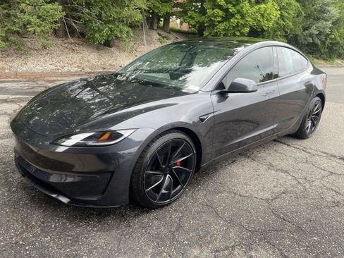 Used 2025 Tesla Model 3 Performance AWD/4WD image 3