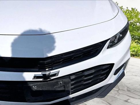 Used 2018 Chevrolet Malibu LT w/ Leather Package FWD image 26