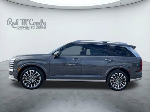 New 2026 Hyundai Palisade Calligraphy FWD image 2
