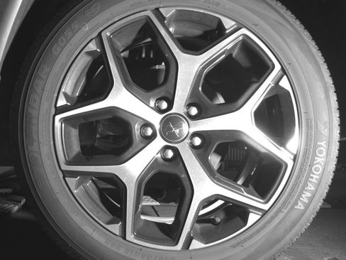 Used 2025 Jeep Compass Limited image 14