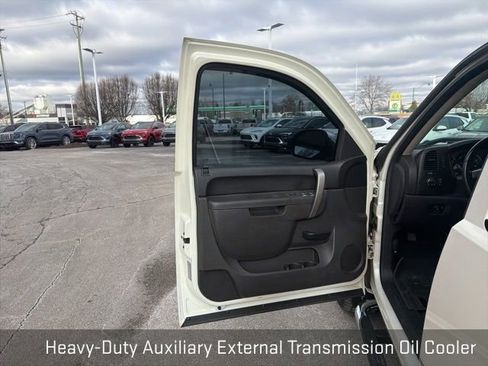 Used 2013 GMC Sierra 1500 SLE w/ Power Tech Package image 31