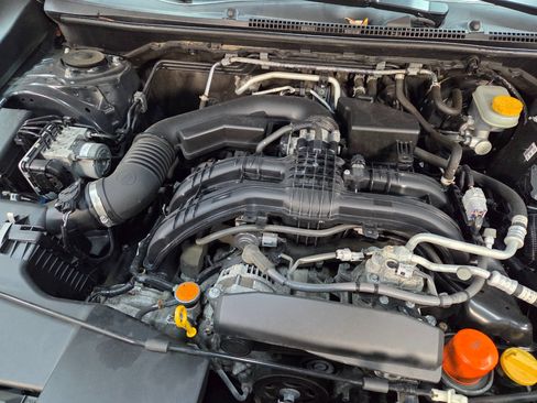 Used 2018 Subaru Crosstrek 2.0i Limited image 7