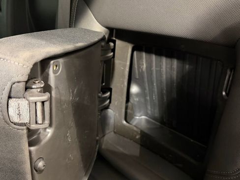 Used 2023 Chevrolet Silverado 1500 LTZ image 29