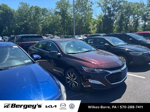 Used 2021 Chevrolet Malibu RS FWD image 4