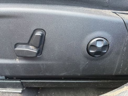 Used 2018 Dodge Charger R/T image 19