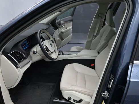 Used 2023 Volvo XC90 B6 Plus w/ Protection Package AWD/4WD image 13
