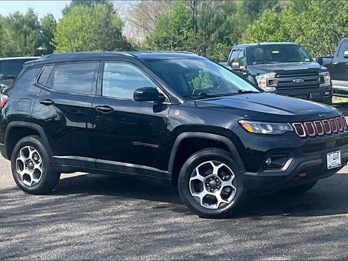 Used 2022 Jeep Compass Trailhawk AWD/4WD image 33
