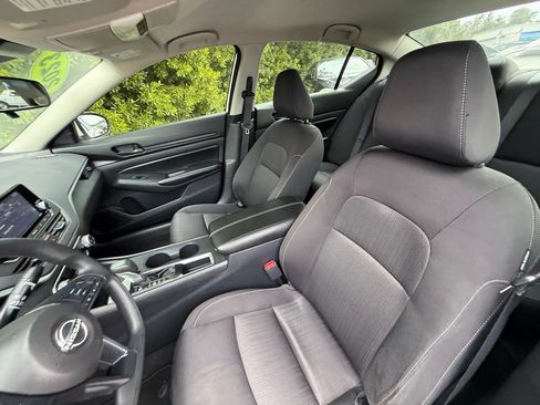 Used 2023 Nissan Altima 2.5 S FWD image 34
