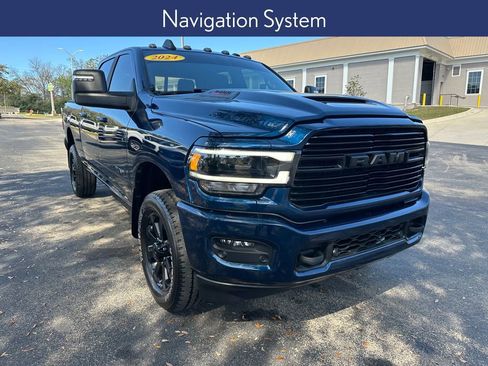 Used 2024 RAM 2500 Laramie w/ Night Edition image 6