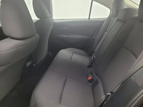 Used 2023 Toyota Corolla LE image 18