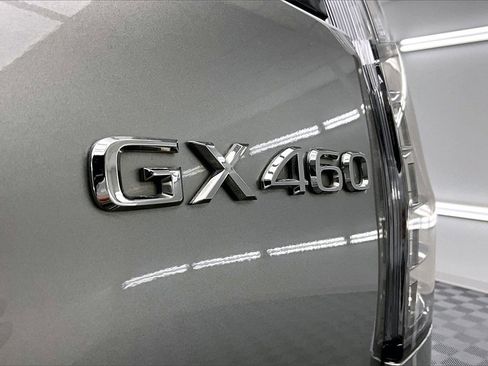 Used 2022 Lexus GX 460 Premium image 8