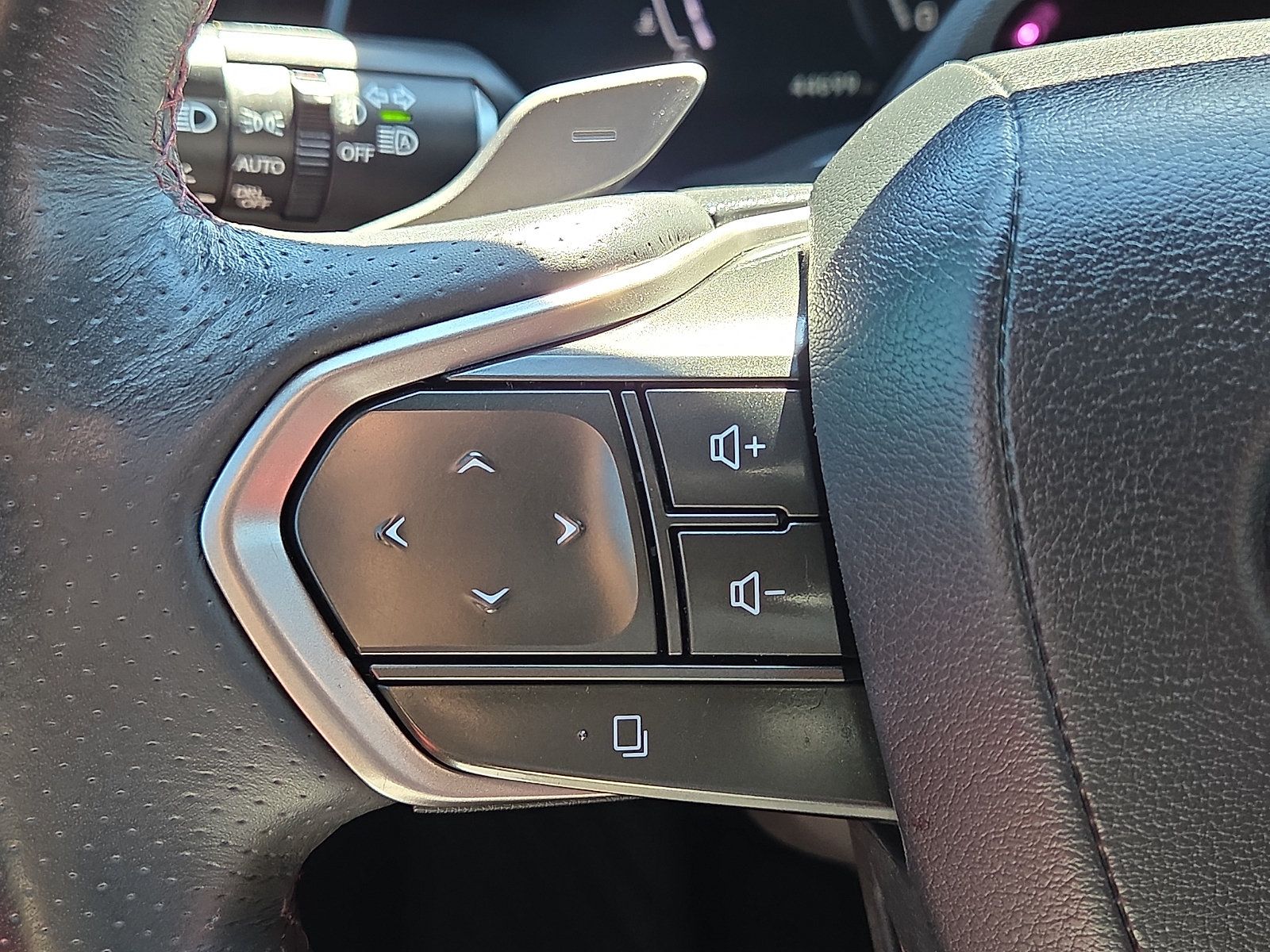 Used 2023 Lexus RX 350 F Sport w/ Cold Area Package AWD/4WD image 21