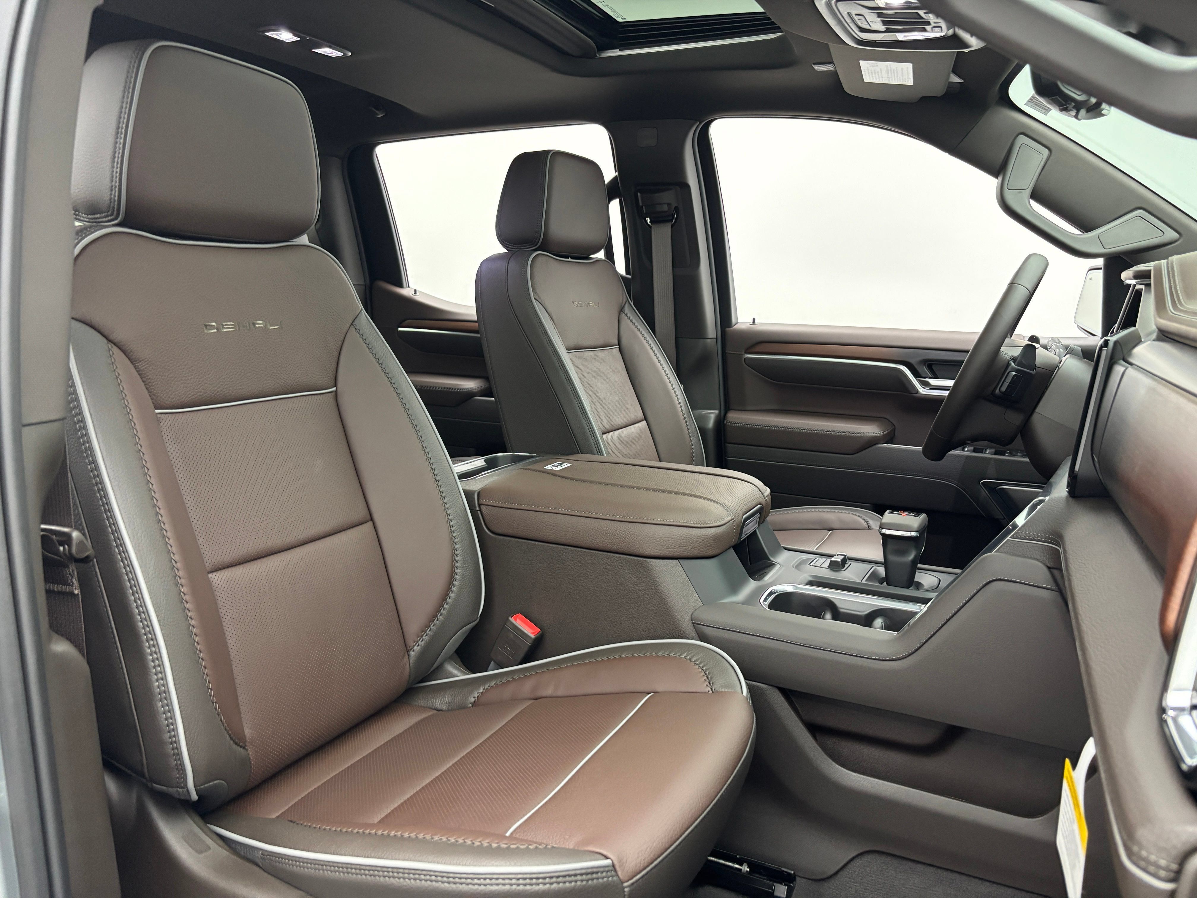 New 2026 GMC Sierra 1500 Denali AWD/4WD image 39