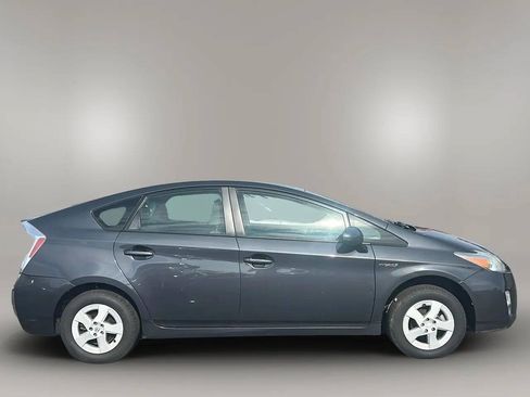 Used 2010 Toyota Prius Five FWD image 8