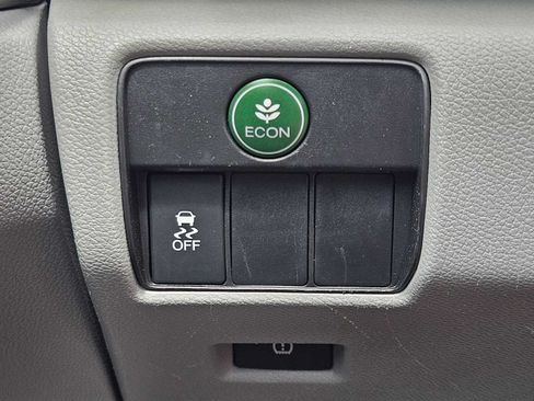 Used 2017 Honda Accord EX image 21