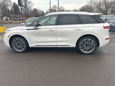 Used 2022 Lincoln Corsair Grand Touring w/ Elements Technology Bundle AWD/4WD image 8