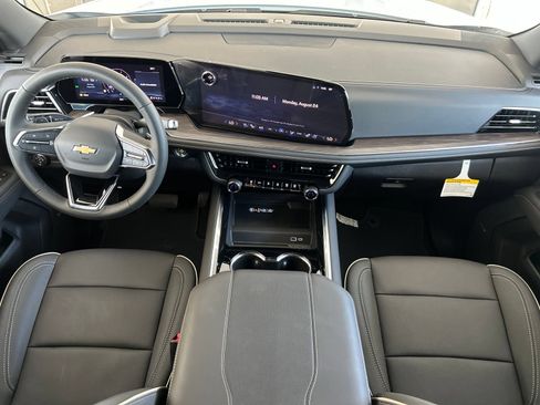 New 2026 Chevrolet Suburban Premier w/ Sun And Tow Package RWD image 19