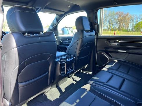 Used 2022 RAM 1500 Laramie w/ Sport Appearance Package AWD/4WD image 33