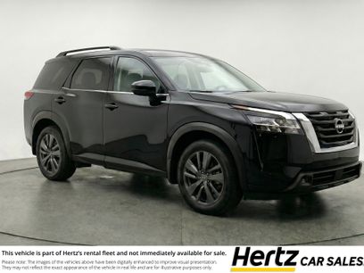 Used 2025 Nissan Pathfinder SV