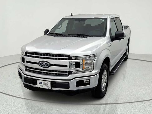 Used 2019 Ford F150 XLT w/ Equipment Group 302A Luxury RWD image 3