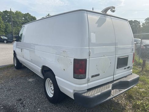 Used 2010 Ford E-150 and Econoline 150 RWD image 6